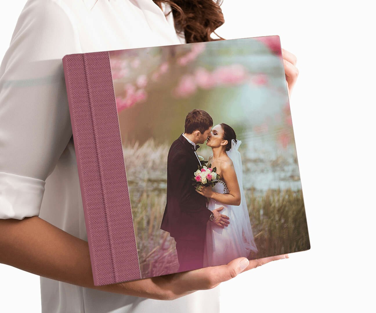 Wedding photo album gallery image