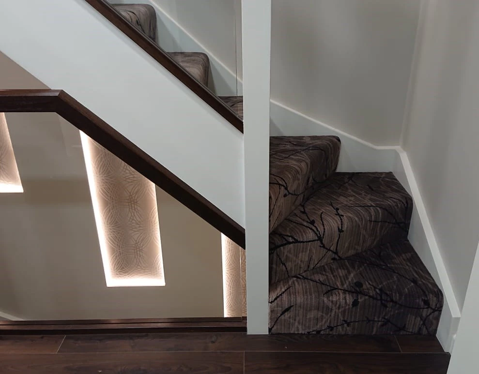 𝐔𝐥𝐬𝐭𝐞𝐫 𝐂𝐚𝐫𝐩𝐞𝐭 – 𝐃𝐮𝐬𝐤