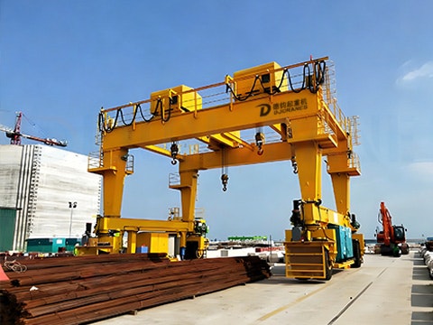 RTG Crane gallery image