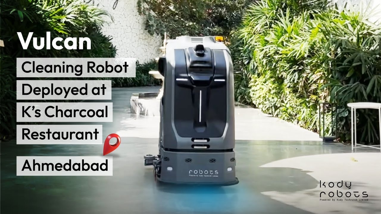 Vulcan Heavy-duty Cleaning Robot gallery image