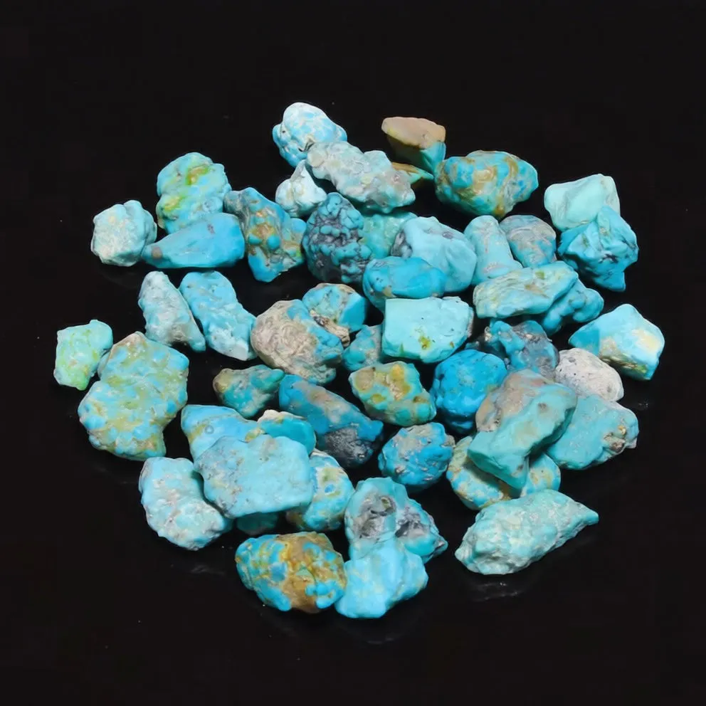 Turquoise Raw Gemstone 제품 배너