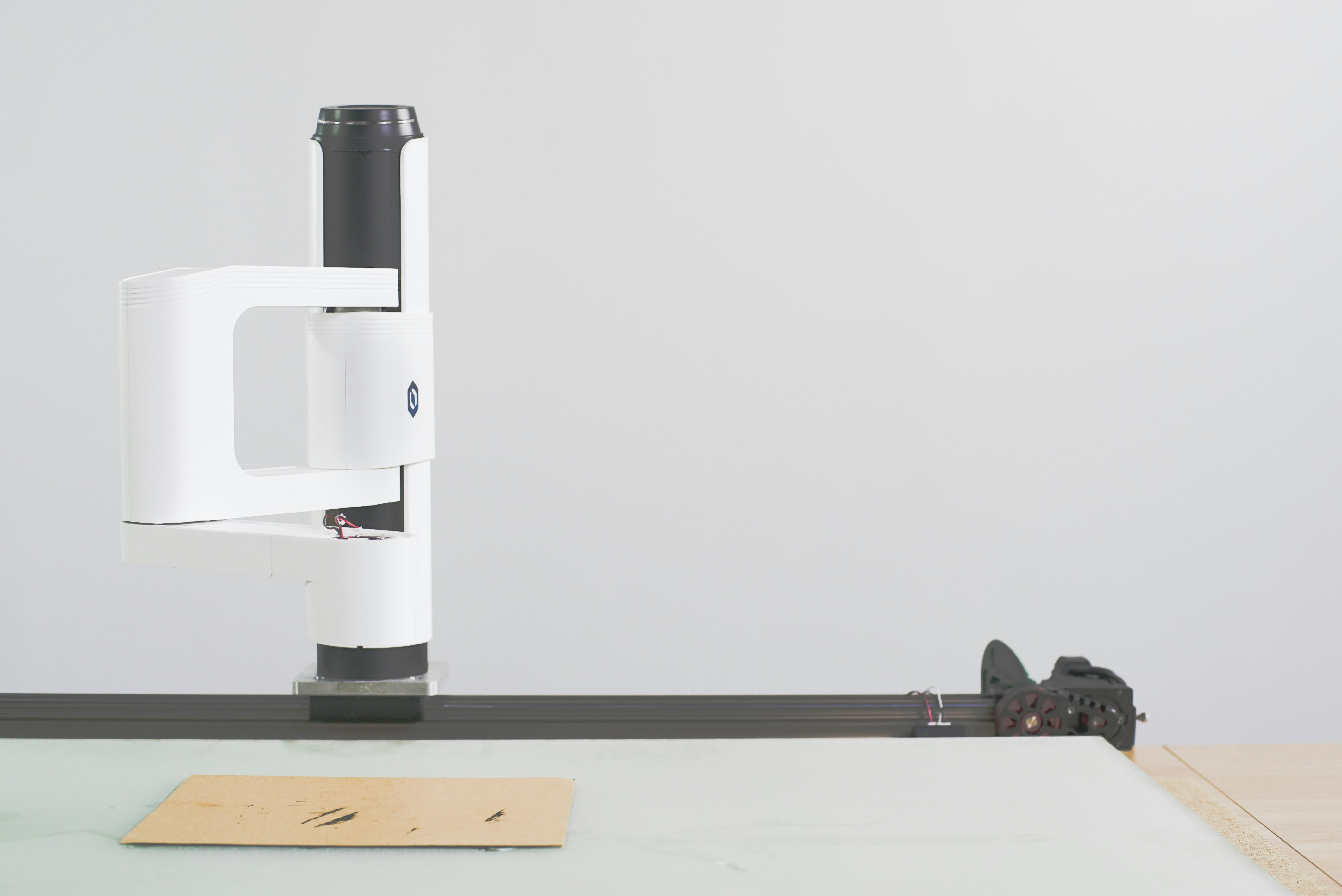 Dobot M1 gallery image