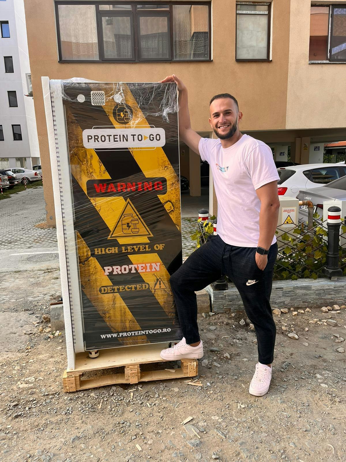 Metafin.x gallery image