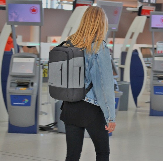 Standard Luggage gallery image