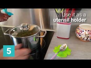 SCRUBBIO 8-in-1: The Eco Magnetic Brush gallery image