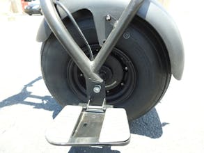 Uno Bolt gallery image