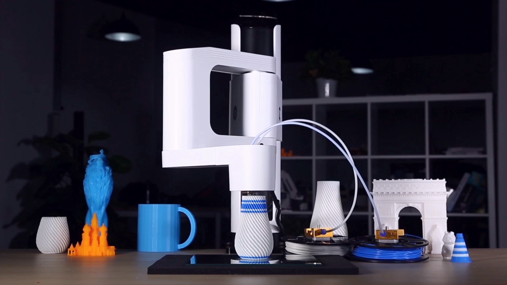 Dobot M1 gallery image