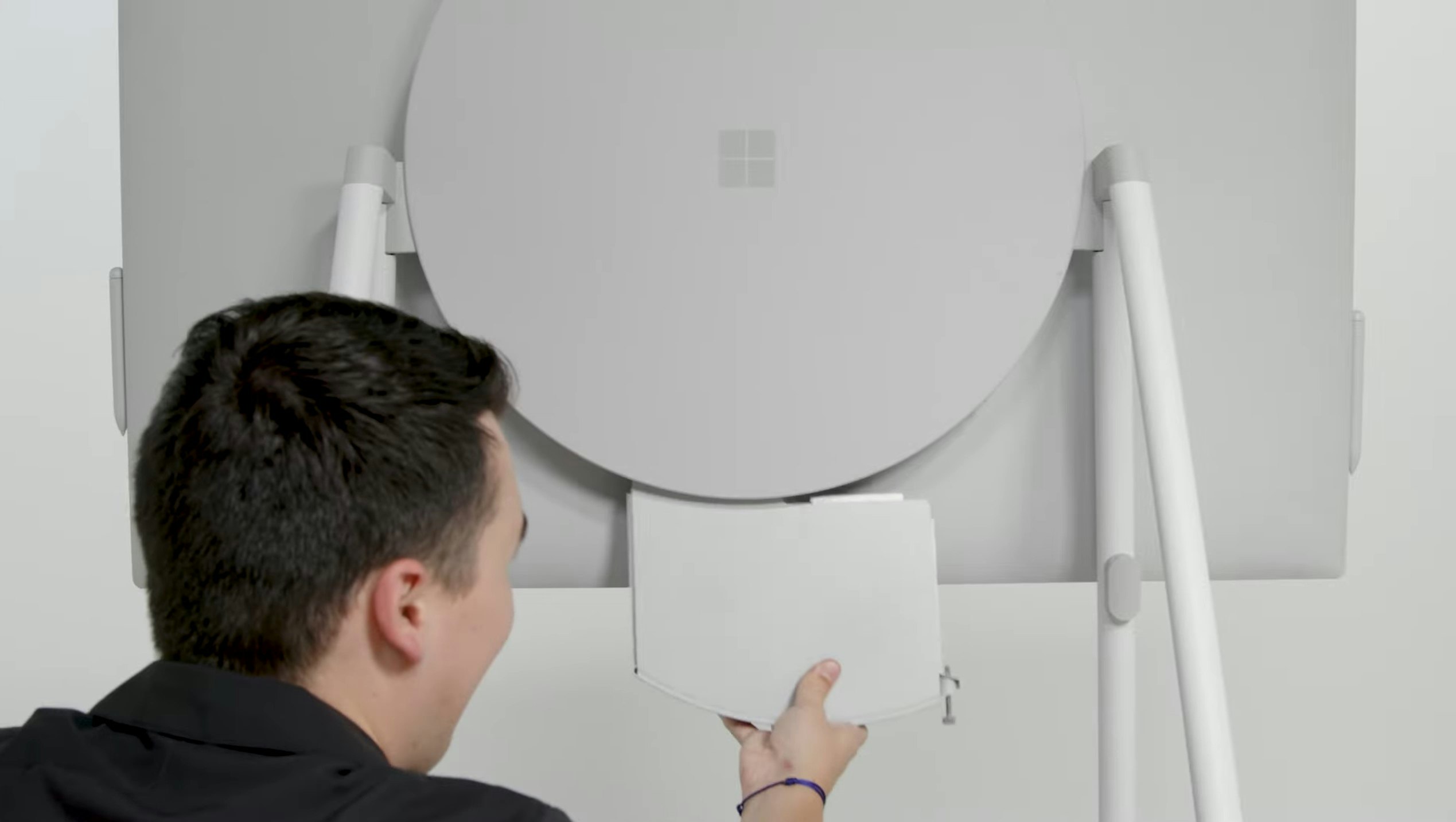 Microsoft Surface Hub 3 media 4