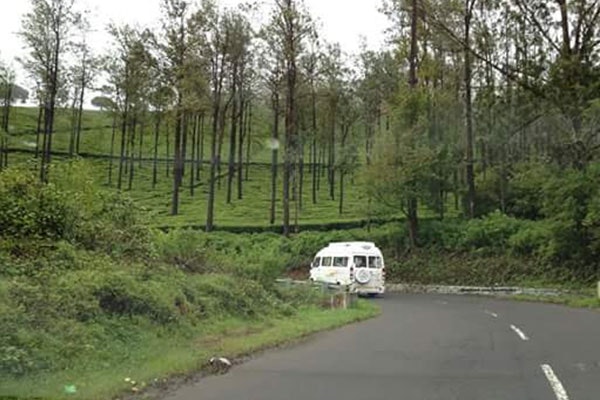 यात्रा और दौरा - यात्रा और दौरा मीडिया 1