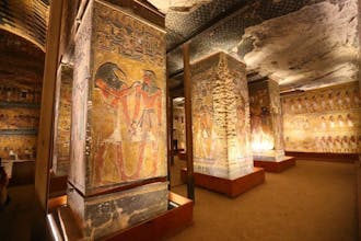 Hurghada Pyramiden Ausflug gallery image