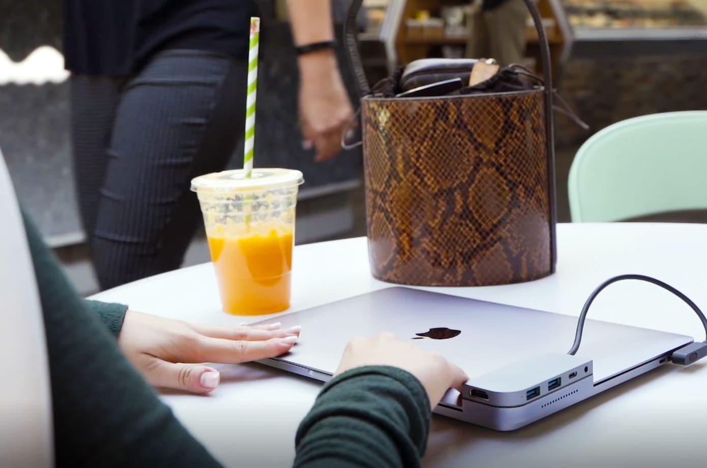 BoltHub Pro gallery image