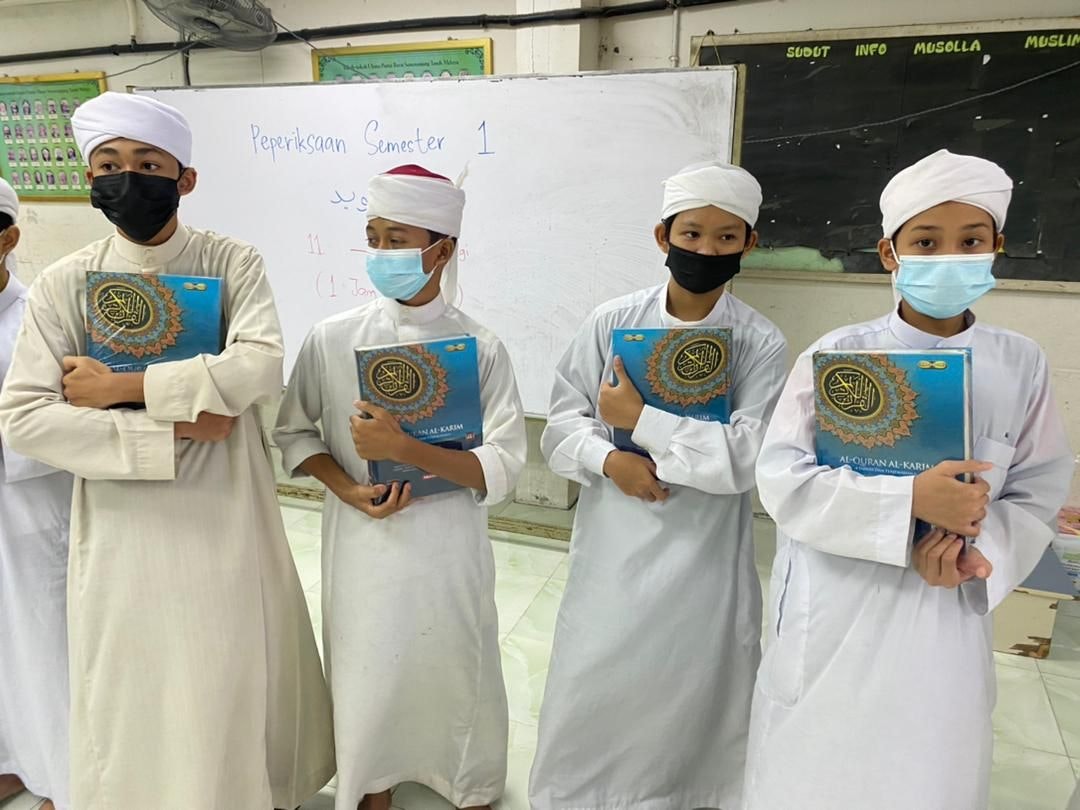 Al-Quran 35 Dalam 1 - Ade Azhar gallery image