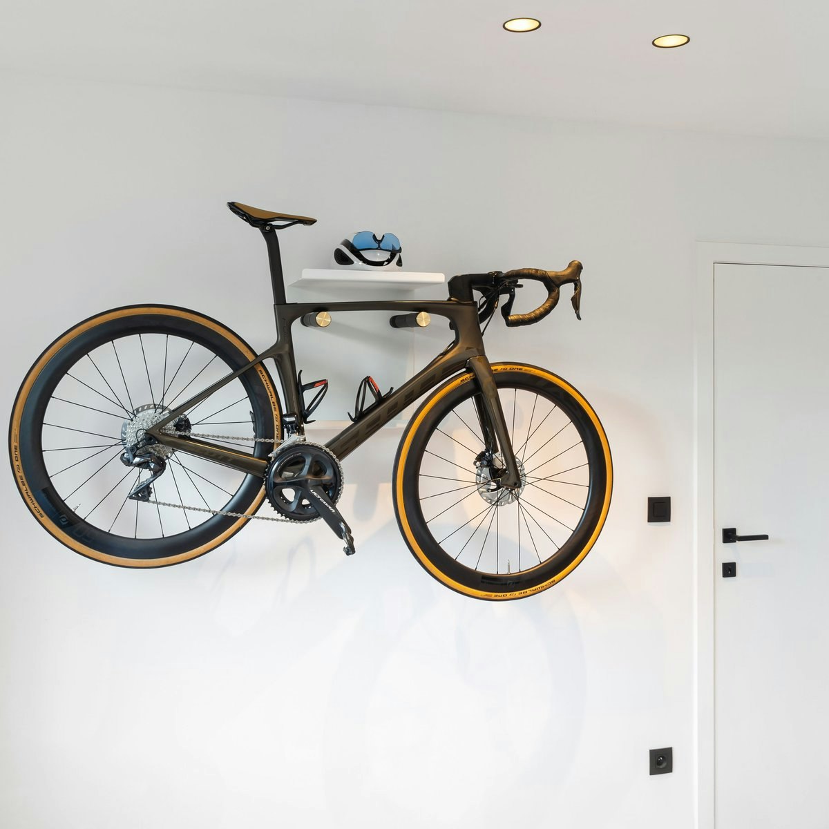 Macmilano Shelvio gallery image