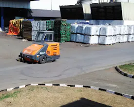 Road Sweeping Machine gallery image