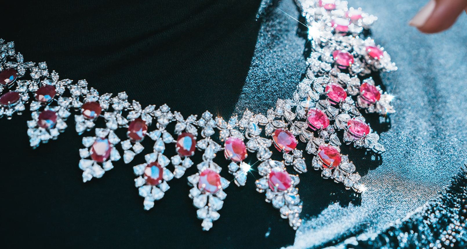 Diamond Jewellery in Dubai gallery image