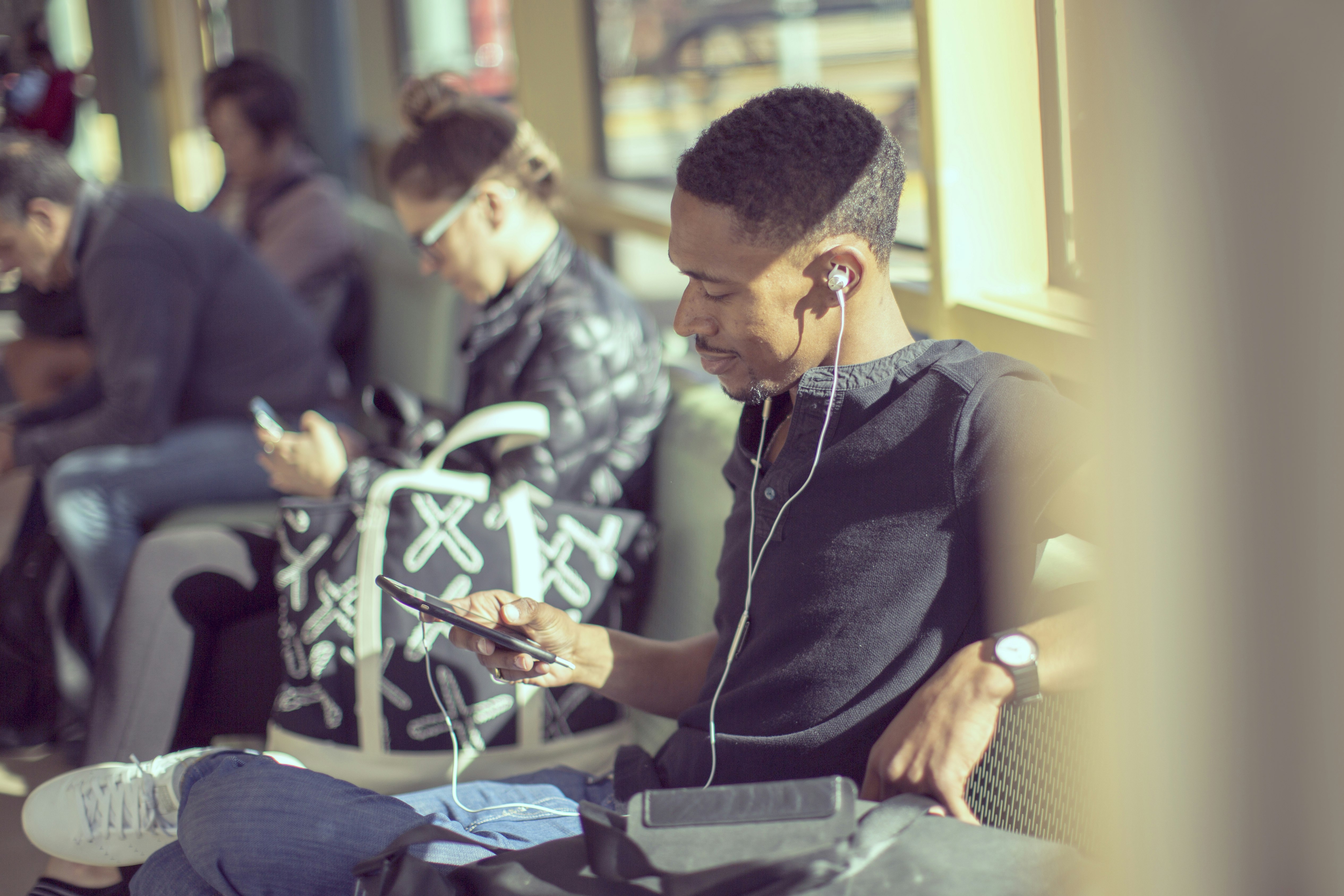 Linner Active Noise Cancelling Earbuds (Kickstarter) gallery image