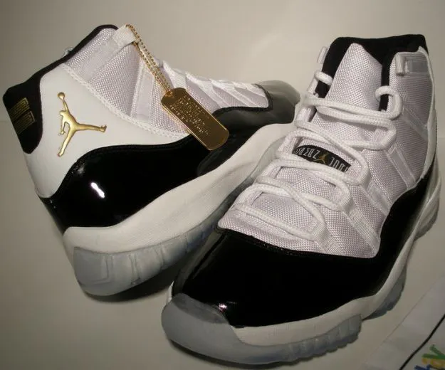 Air Jordan XI (Defining Moments Package)