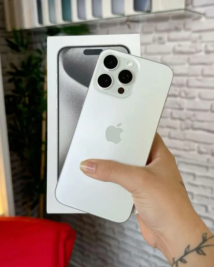 iPhone 15Pro Max + Up to $750? gallery image