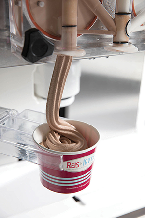 Reis & Irvys gallery image