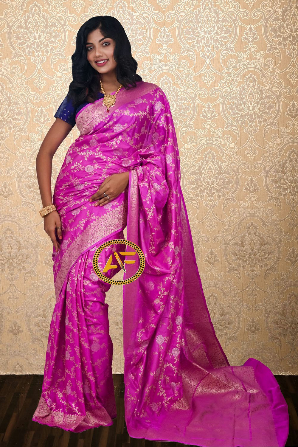 Banarasi Saree Manufacter in Varanasi - Gutes Geschäft, Banarasi Good, Banarasi Silk Good Lieferanten Medien 2