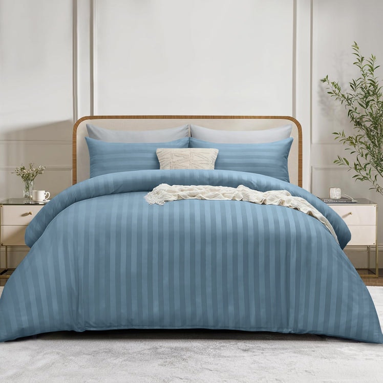 4PC Stripe Bedding Complete Set gallery image