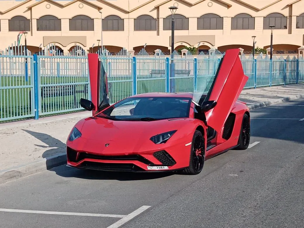S K Car Rental gallery image