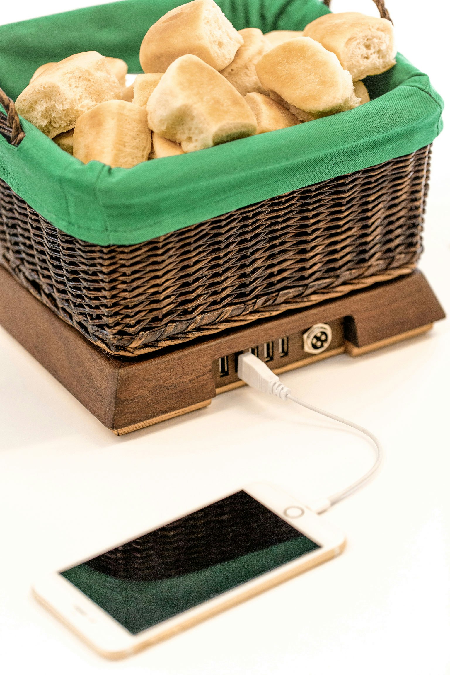 Basket of Warmth gallery image