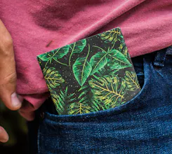 Slim Wallets for Men gallery image