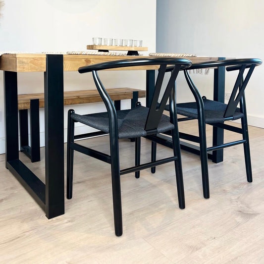 Rattan Yemek Sandalyeleri - Siyah Metal Bacaklar - Şık bir çağdaş tasarıma sahip medya 2