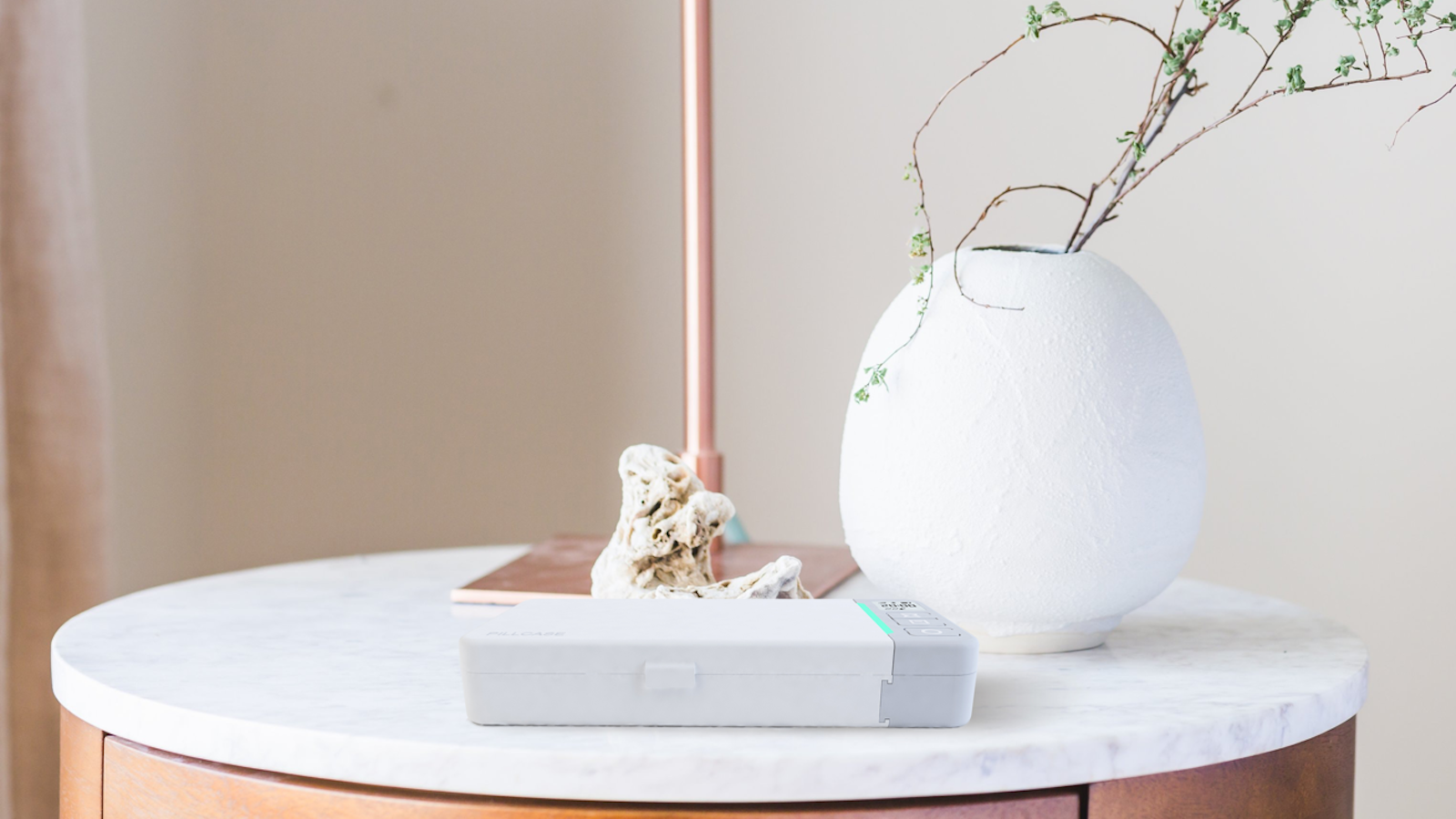 O'kase: A smart pill organizer gallery image