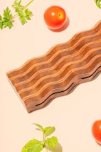 The Wavy Knife Rack gallery image