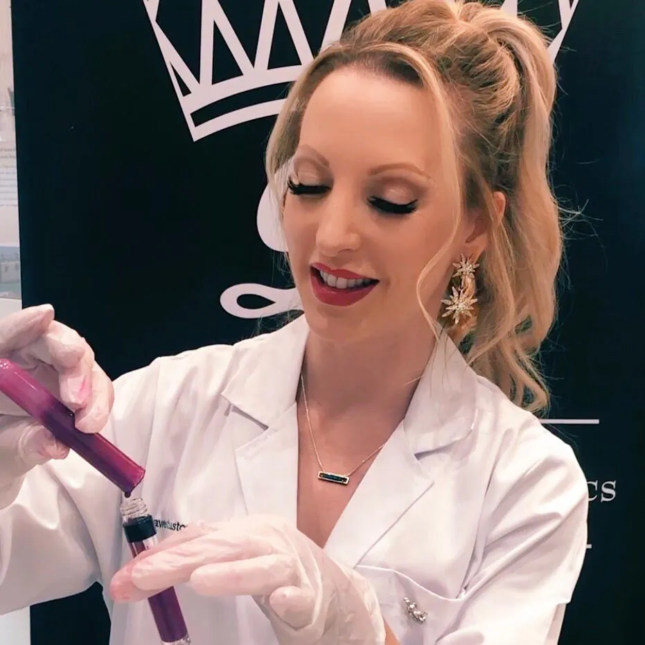 Virtual Custom Lipstick Appointment