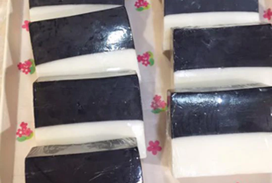 Luxury Natural Bamboo Charcoal and Goat's Milk Soap