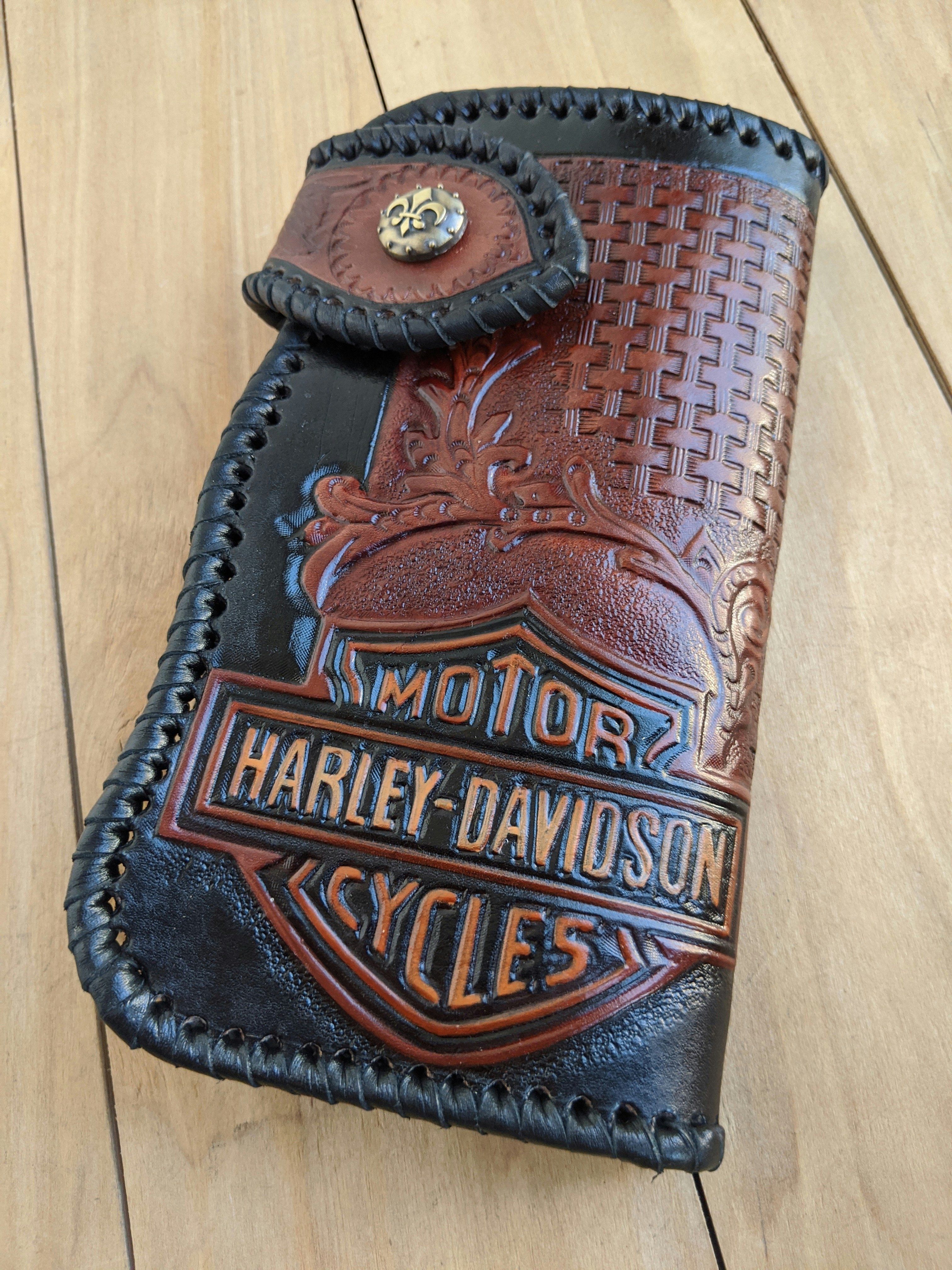 Theodoros Leather Wallet gallery image