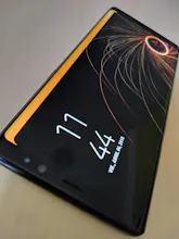 Energy Bar - Curved Edition for Galaxy Note 8 gallery image