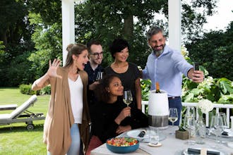 QelviQ Smart Wine Cooler gallery image