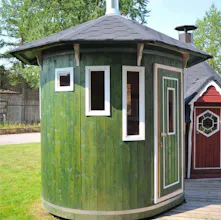 "Quirky" 5 Person Vertical Barrel Sauna gallery image