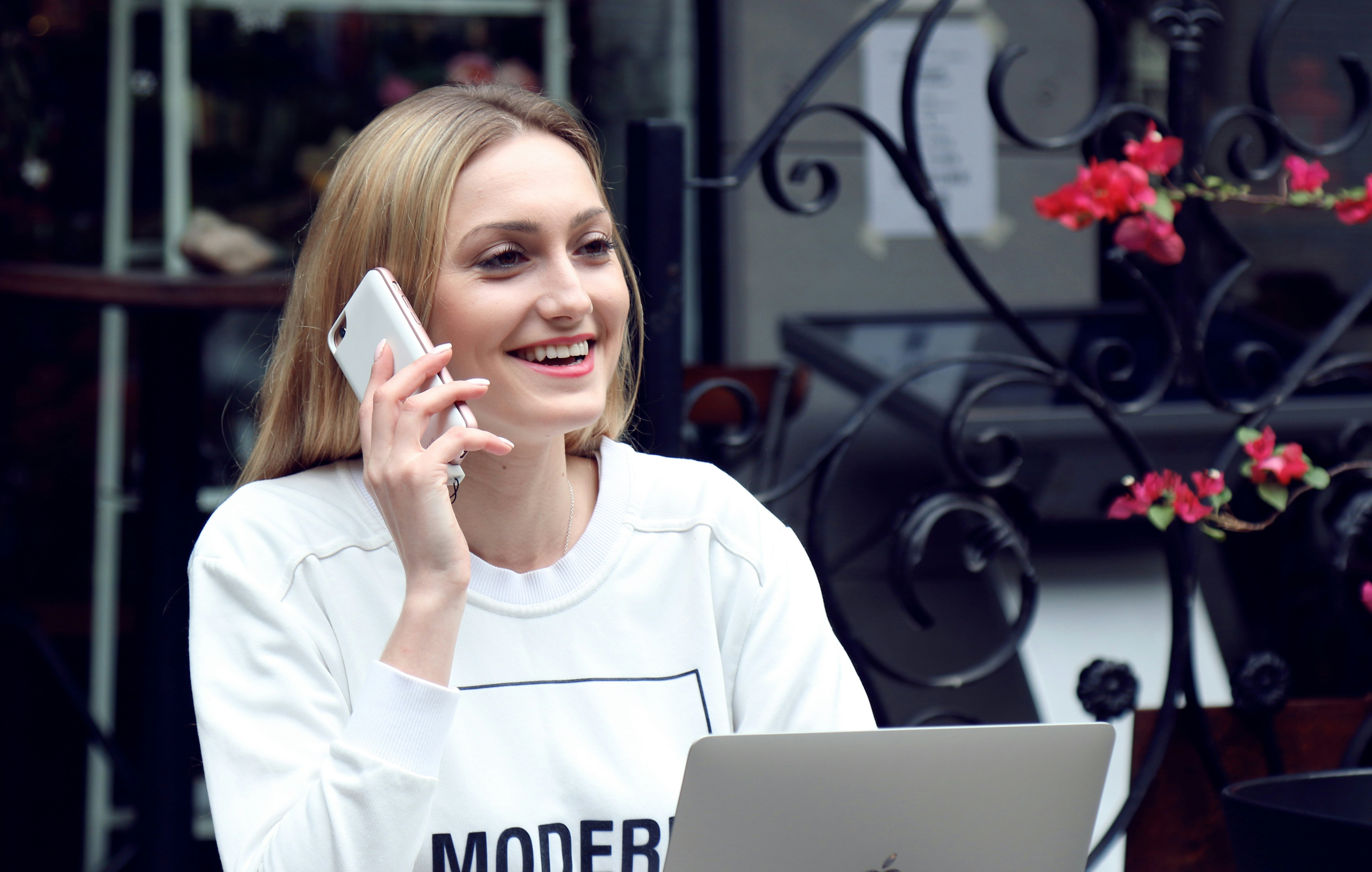 POP case gallery image