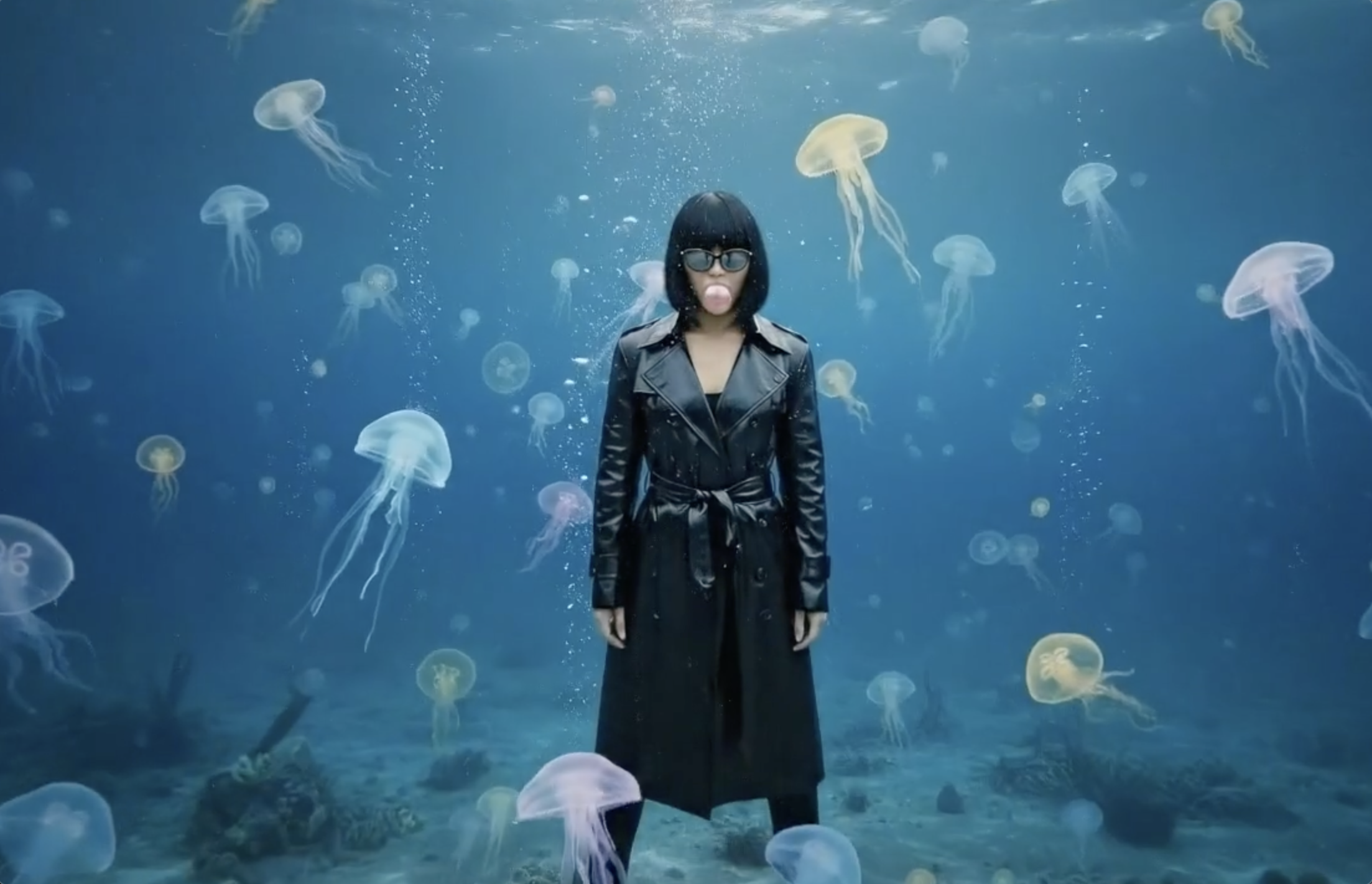 Velvet gallery image