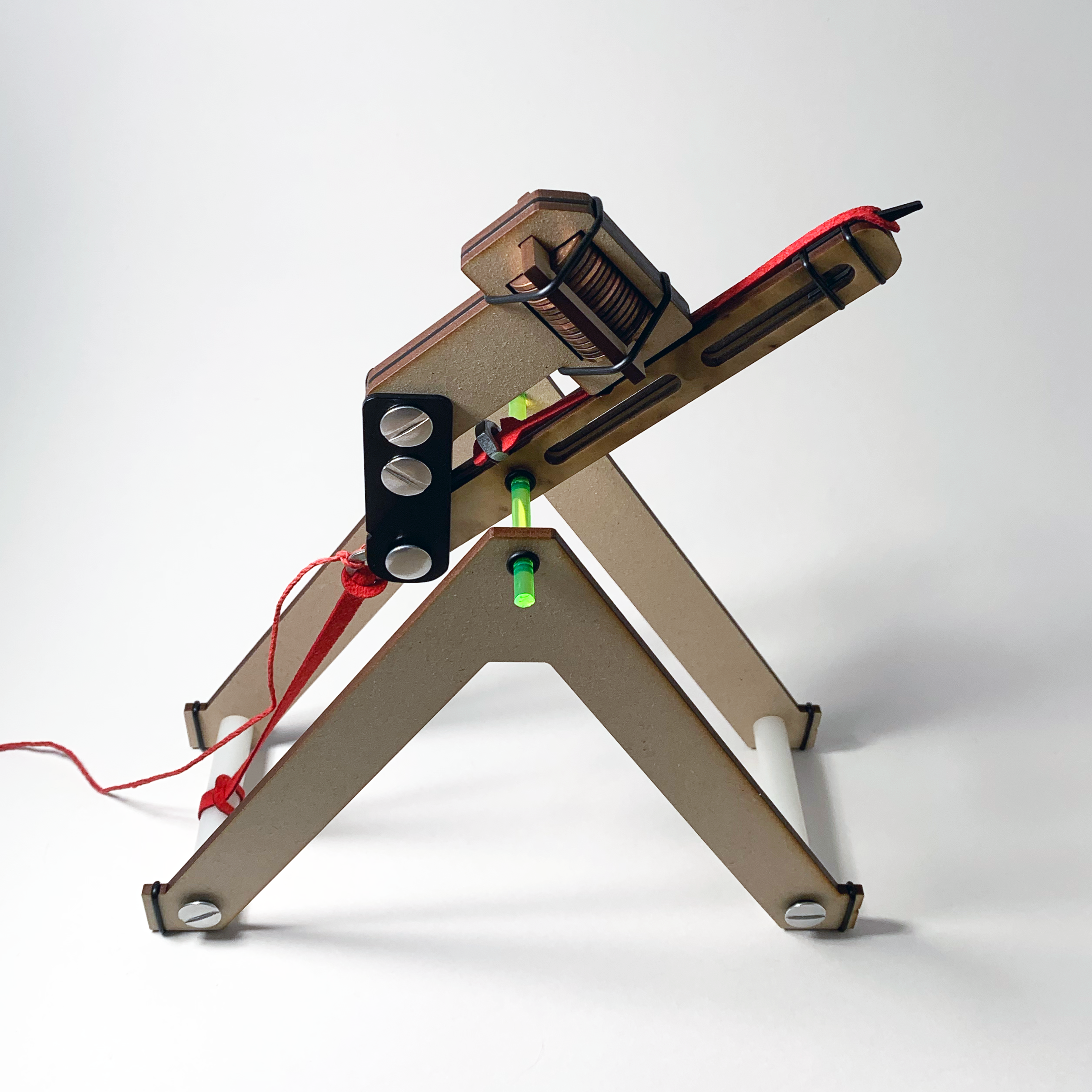 Pennypult II: Mini Trebuchet gallery image