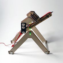 Pennypult II: Mini Trebuchet gallery image