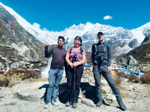 Trek Langtang gallery image