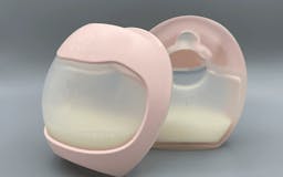 Jellie Collect Wearable Breast Pump media 3