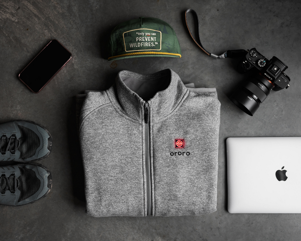 Heated Hoodie, with a built-in 4400 mAh battery, heats the front and back of your torso gallery image