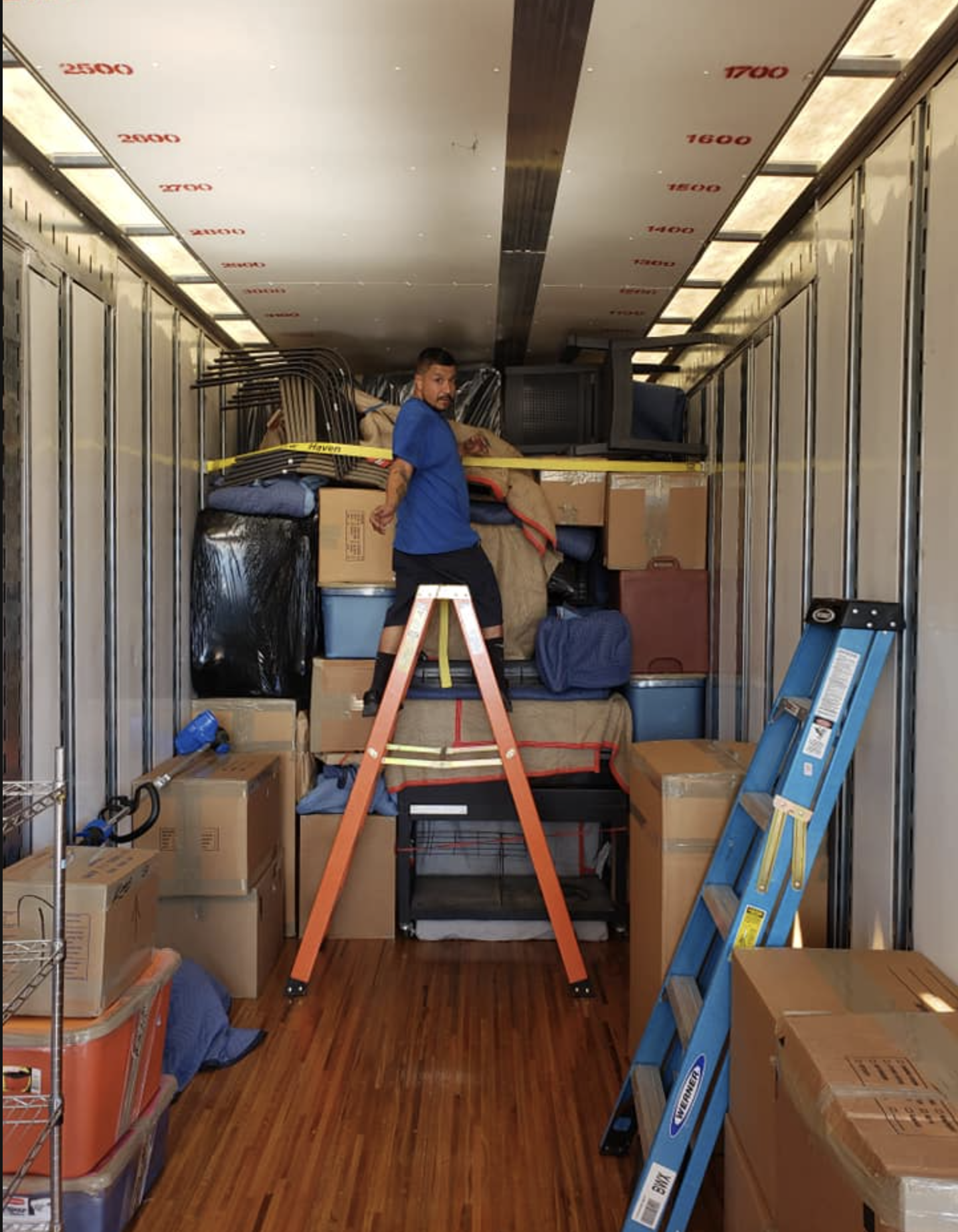 MOVERS NEAR ME gallery image