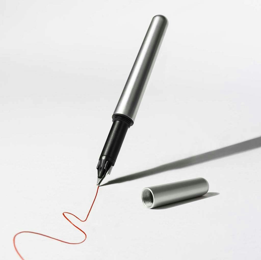 Vittae - A Dual Nib Fountain Pen gallery image