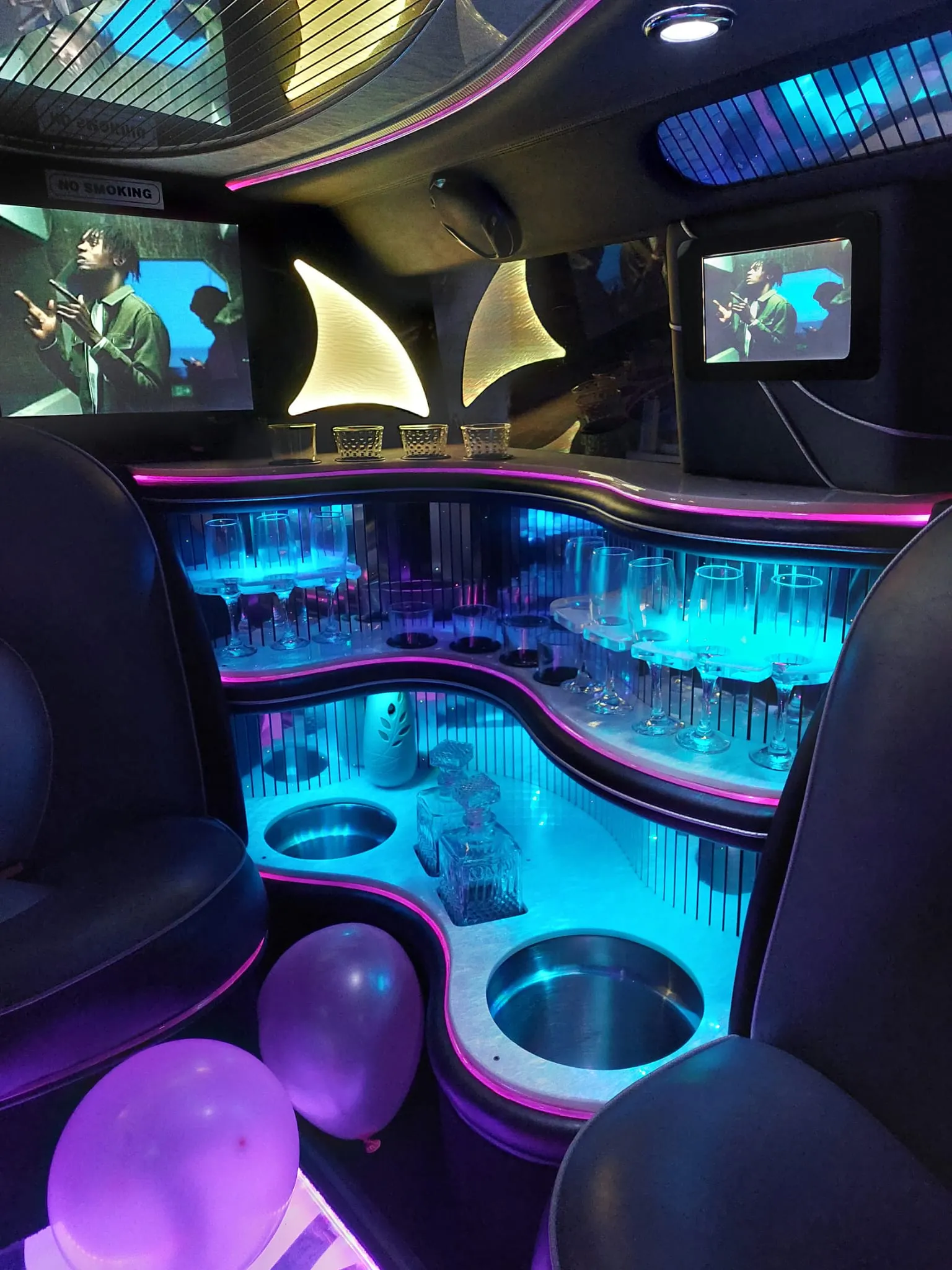 Cars and Limos for Hire in Newcastle