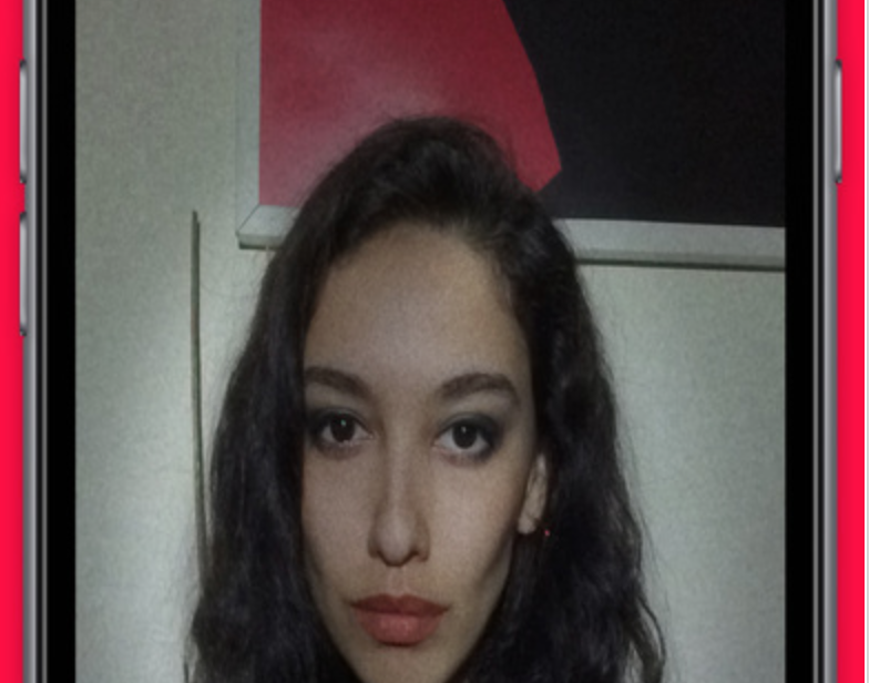 6Selfie - Front Flash App