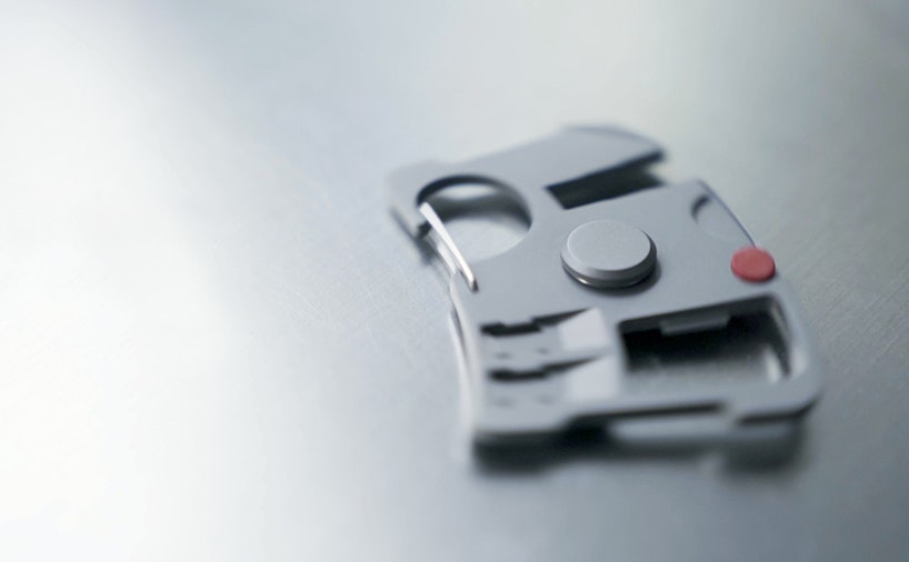 T'Spin Titanium Travel Tool gallery image