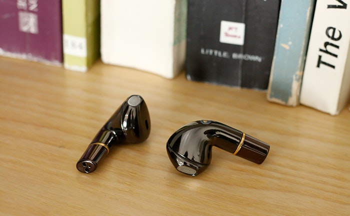 aptX™ Sound Metal Construction Earbuds gallery image